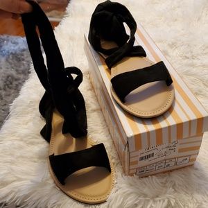 Fashion nova strappy sandals
